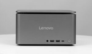 Lenovo ThinkCentre Neo Ultra (12W10007FR)