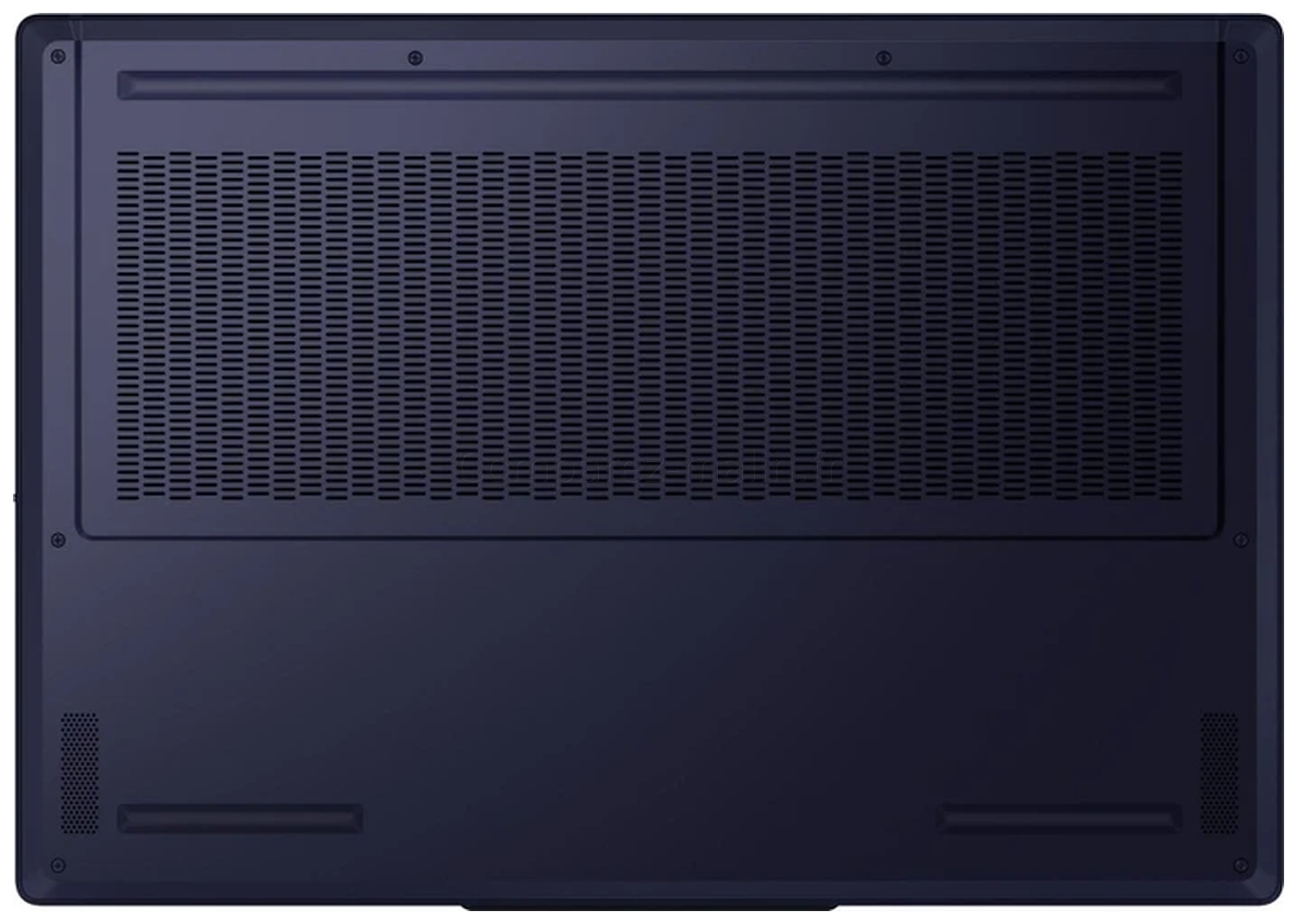 Lenovo Legion 7 16AGP11 83Q80009FR dessous et ventilation Lenovo Legion 7 16AGP11 83Q80009FR dessous et ventilation