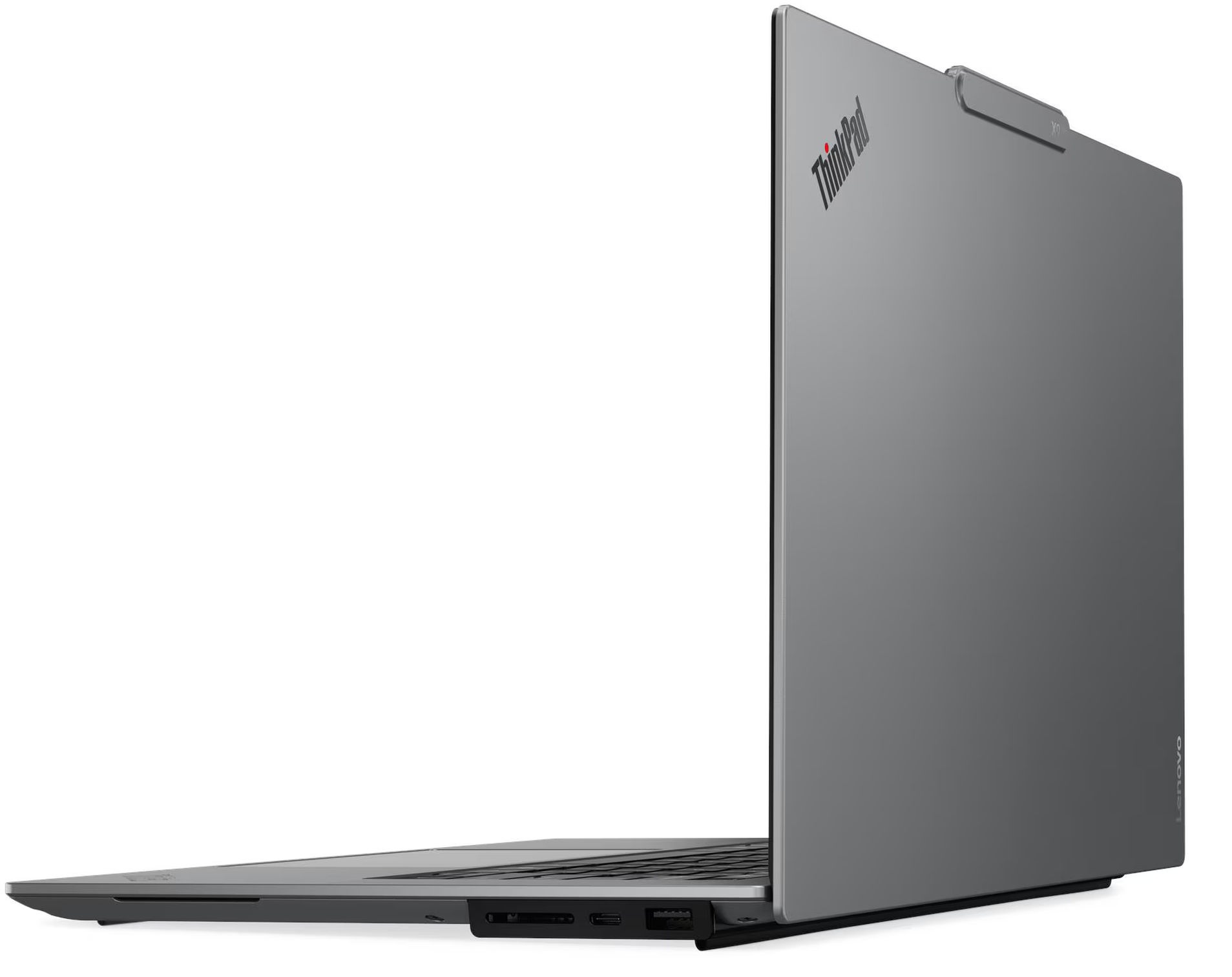 Lenovo ThinkPad X9-15P Gen 1 (21VV003QFR) - vue arrière et charnière Lenovo ThinkPad X9-15P Gen 1 (21VV003QFR) vue arrière et charnière
