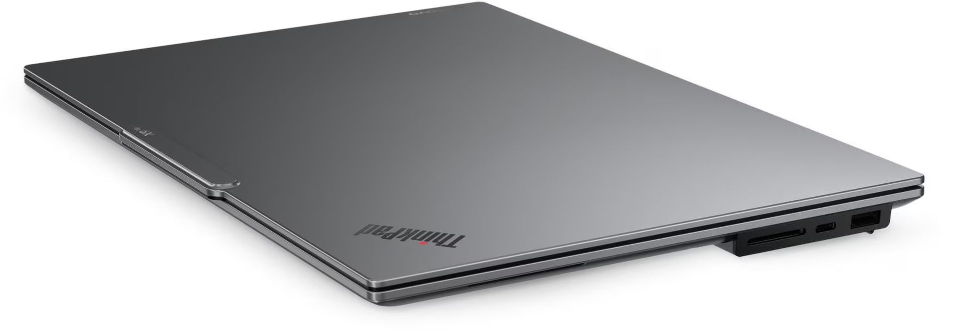 Lenovo ThinkPad X9-15P Gen 1 (21VV003QFR) - PC fermé et connectique Lenovo ThinkPad X9-15P Gen 1 (21VV003QFR) fermé avec connecteurs visibles